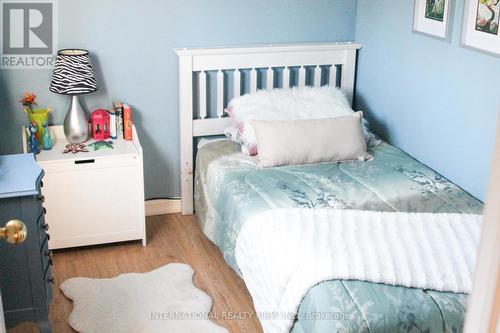 13 Clear Lake Court, Marmora And Lake, ON - Indoor Photo Showing Bedroom