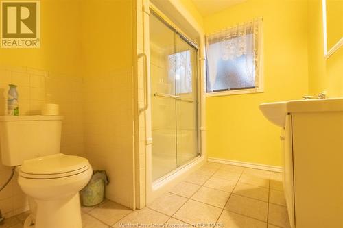 2069 Cardinal Lane, Kingsville, ON - Indoor Photo Showing Bathroom