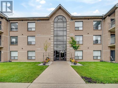 451 Grand Marais Road West Unit# 116, Windsor, ON - Outdoor