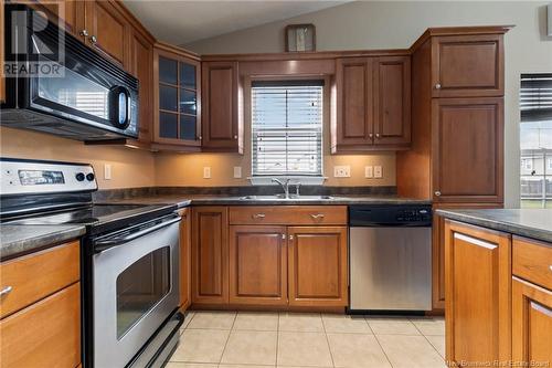 137 Mount Pleasant, Moncton, NB - Indoor Photo Showing Kitchen With Double Sink