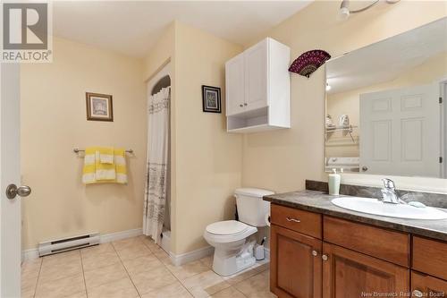 137 Mount Pleasant, Moncton, NB - Indoor Photo Showing Bathroom