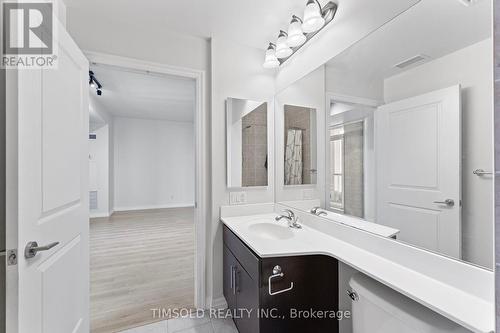 2501 - 30 Herons Hill Way, Toronto, ON - Indoor Photo Showing Bathroom