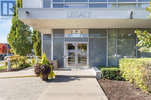 2501 - 30 Herons Hill Way, Toronto, ON - Outdoor