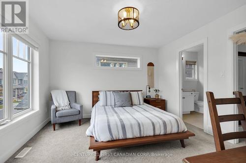 20 - 2491 Tokala Trail, London, ON - Indoor Photo Showing Bedroom