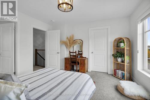 20 - 2491 Tokala Trail, London, ON - Indoor Photo Showing Bedroom