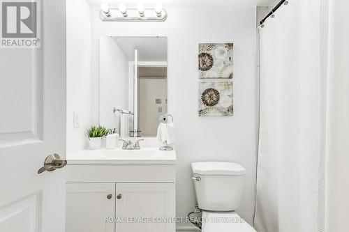 109 - 200 Mclevin Avenue, Toronto, ON - Indoor Photo Showing Bathroom