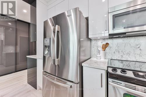 Ph2803 - 3985 Grand Park Drive, Mississauga, ON - Indoor Photo Showing Kitchen