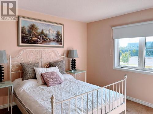 1140 Duignan Crescent, Milton, ON - Indoor Photo Showing Bedroom