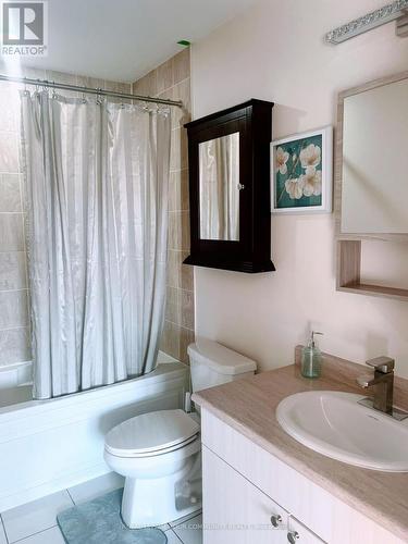 1140 Duignan Crescent, Milton, ON - Indoor Photo Showing Bathroom