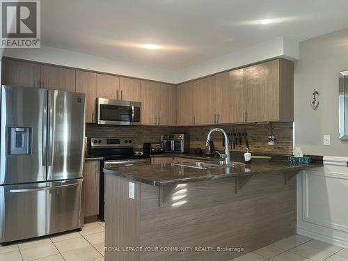 1140 Duignan Crescent, Milton, ON - Indoor Photo Showing Kitchen With Stainless Steel Kitchen With Double Sink