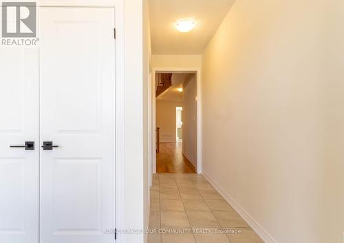 43 Tweedhill Avenue, Caledon, ON - Indoor Photo Showing Other Room