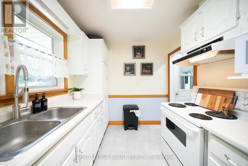 69 Elm Street, Haldimand, ON - Indoor Photo Showing Kitchen With Double Sink