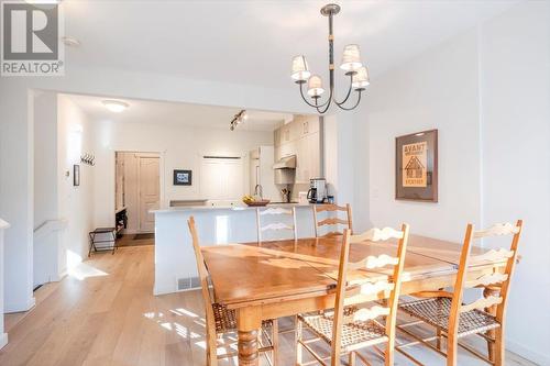 #10 4576 Timberline Crescent, Fernie, BC - Indoor Photo Showing Dining Room