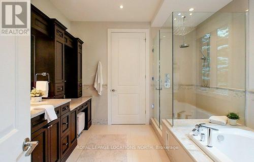 104 Hoggard Court, Blue Mountains, ON - Indoor Photo Showing Bathroom