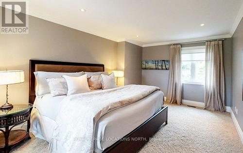 104 Hoggard Court, Blue Mountains, ON - Indoor Photo Showing Bedroom