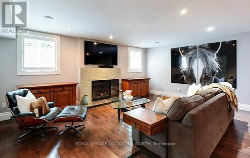 104 Hoggard Court, Blue Mountains, ON - Indoor Photo Showing Living Room With Fireplace