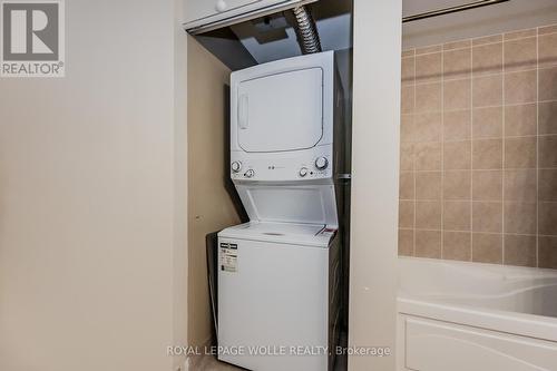 505 - 120 Mansion Street, Kitchener, ON - Indoor Photo Showing Laundry Room