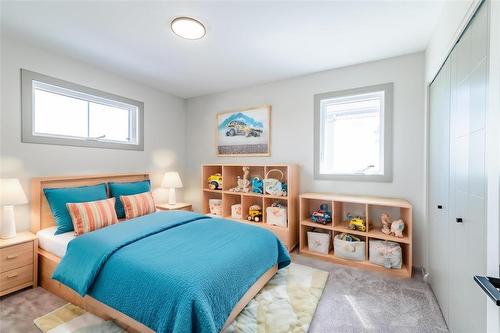 128 Cowley Street, Winnipeg, MB - Indoor Photo Showing Bedroom