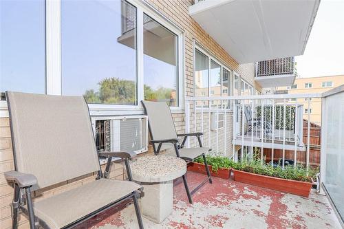 205 71 Roslyn Road, Winnipeg, MB - Outdoor With Balcony With Exterior