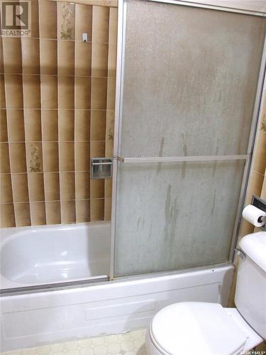 237 Jutland Street, Sceptre, SK - Indoor Photo Showing Bathroom