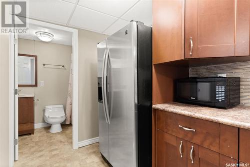 4012 Regina Avenue, Regina, SK - Indoor Photo Showing Bathroom