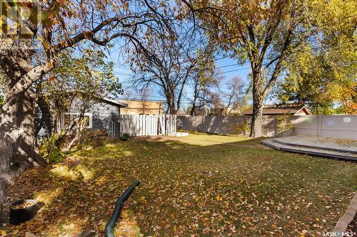 4012 Regina Avenue, Regina, SK - Outdoor