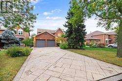 2939 HARVEY CRESCENT  Mississauga, ON L5L 4V9