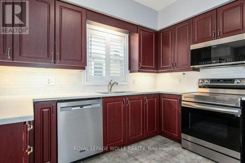 27 Verona Street, Kitchener, ON - Indoor Photo Showing Kitchen