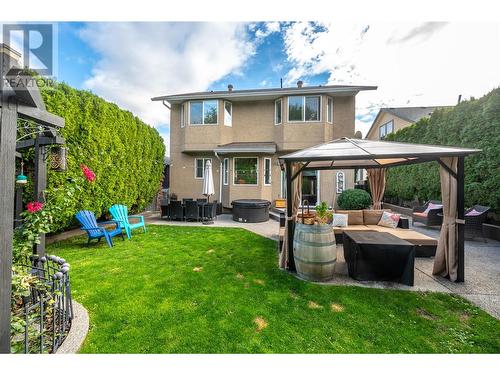 187 Brooks Place, Penticton, BC - Outdoor With Backyard With Exterior