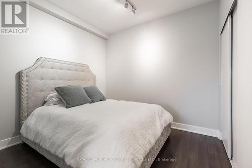 313 - 128 Garden Drive, Oakville, ON - Indoor Photo Showing Bedroom