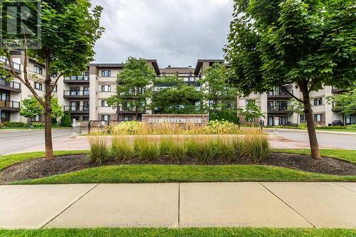 313 - 128 Garden Drive, Oakville, ON - Outdoor