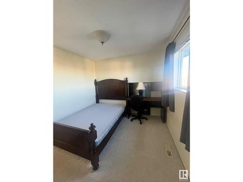 1906 37B Av Nw, Edmonton, AB - Indoor Photo Showing Other Room