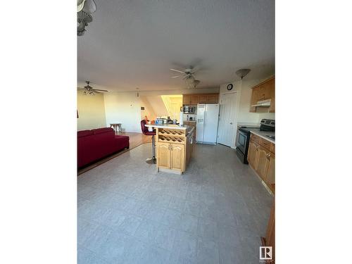 1906 37B Av Nw, Edmonton, AB - Indoor