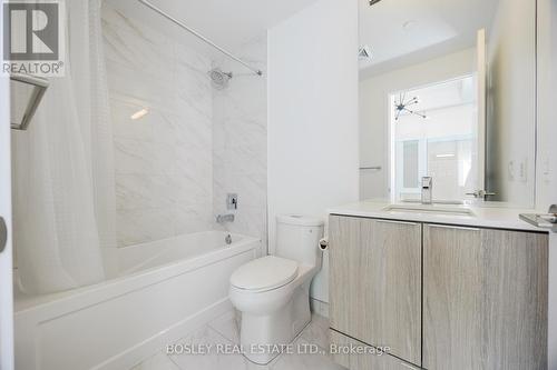 903 - 158 Front Street E, Toronto, ON - Indoor Photo Showing Bathroom