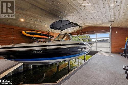 308 O'Hara Point Road, Port Severn, ON - Indoor Photo Showing Garage