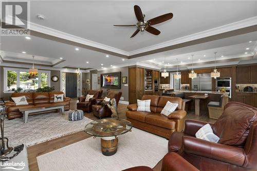 308 O'Hara Point Road, Port Severn, ON - Indoor Photo Showing Living Room