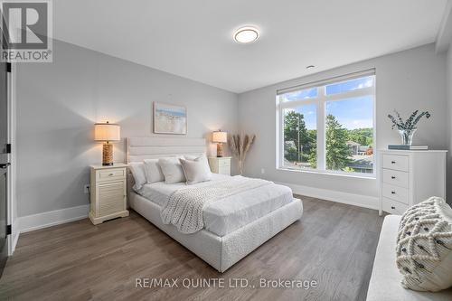 507 - 17 Cleave Avenue, Prince Edward County (Picton), ON - Indoor Photo Showing Bedroom