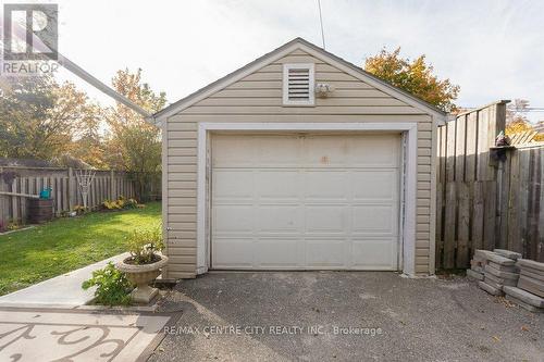 B - 347 Sylvan Street, London, ON - Outdoor With Exterior