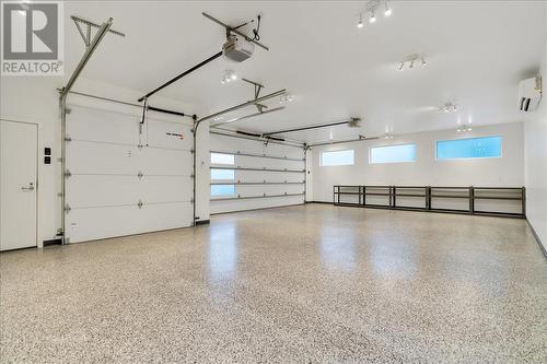 7141 Dunwaters Road Lot# 66, Kelowna, BC - Indoor Photo Showing Garage