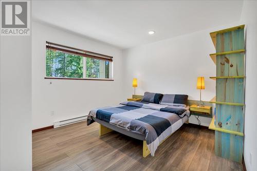 7141 Dunwaters Road Lot# 66, Kelowna, BC - Indoor Photo Showing Bedroom