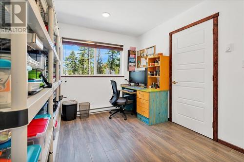 7141 Dunwaters Road Lot# 66, Kelowna, BC - Indoor Photo Showing Office