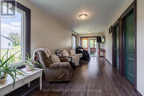 1760 Stewart Line, Cavan Monaghan, ON - Indoor Photo Showing Other Room