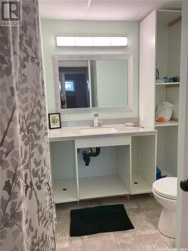 114 13Th Street, Humboldt, SK - Indoor Photo Showing Bathroom