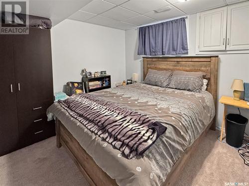 572 100Th Street, North Battleford, SK - Indoor Photo Showing Bedroom