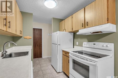 735 510 Prairie Avenue, Saskatoon, SK - Indoor Photo Showing Kitchen