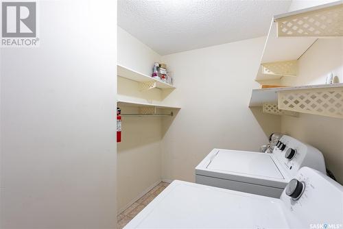 735 510 Prairie Avenue, Saskatoon, SK - Indoor Photo Showing Laundry Room