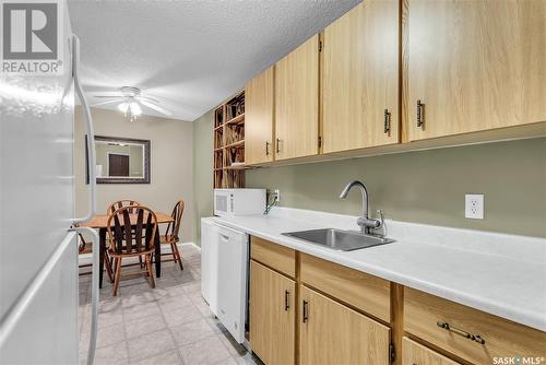 735 510 Prairie Avenue, Saskatoon, SK - Indoor Photo Showing Kitchen