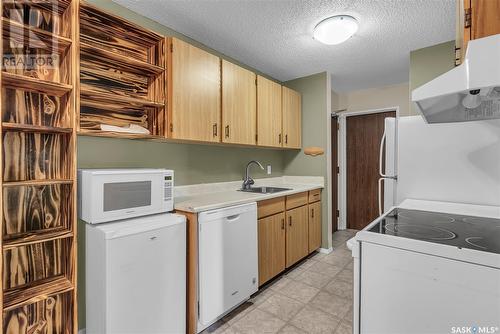 735 510 Prairie Avenue, Saskatoon, SK - Indoor Photo Showing Laundry Room