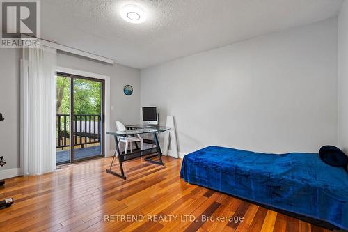 487 Ridge Road E, Grimsby, ON - Indoor Photo Showing Bedroom