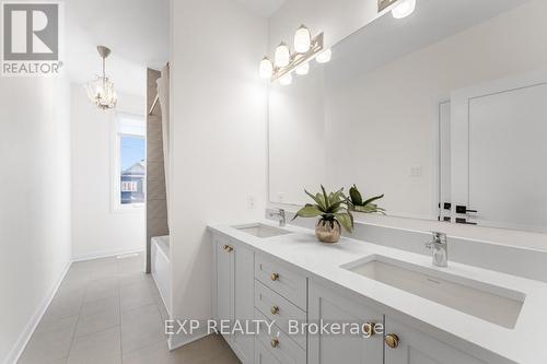 924 Lakeridge Drive, Orleans - Cumberland And Area, ON - Indoor Photo Showing Bathroom